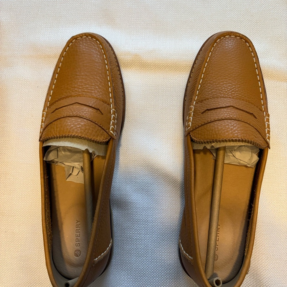 Sperry Women Seaport Penny Tan Leather Loafers size 10